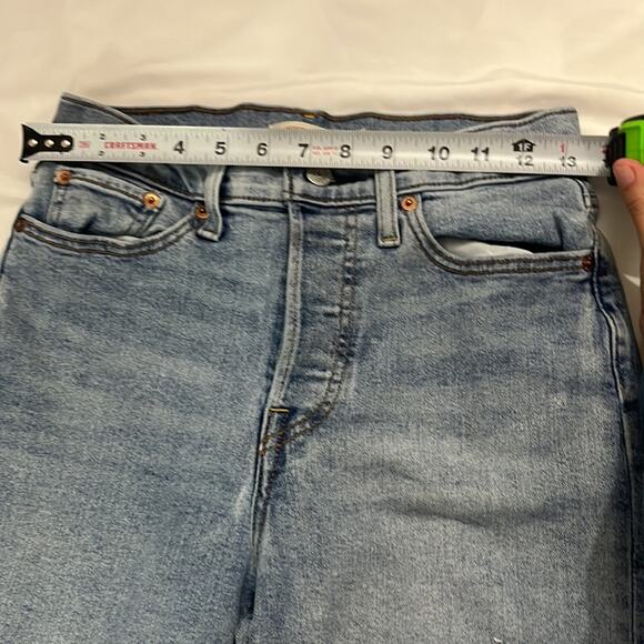 Levi’s Wedgie Straight Button Fly Ripped Distressed Denim Jeans Size 27 27x28 - Picture 12 of 12